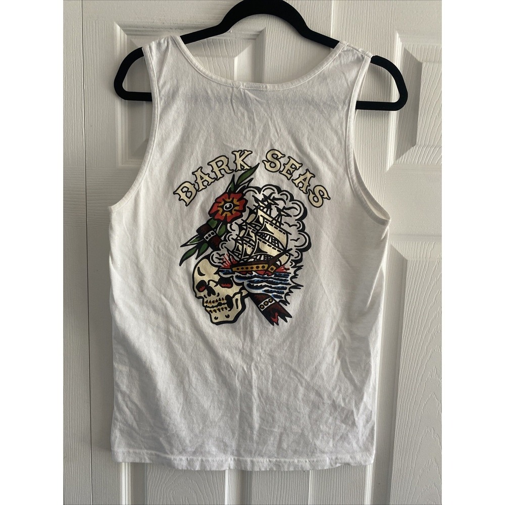 Dark Seas Division Graphic Tank Top Mens Size S White Skull Ship Nautical Cotton